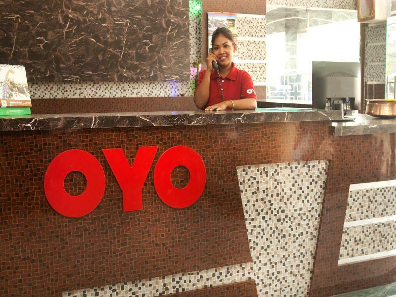 Oyo 343 Pop Life Hotel Banke Экстерьер фото