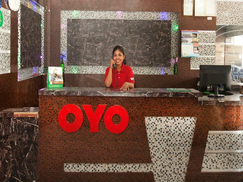 Oyo 343 Pop Life Hotel Banke Экстерьер фото