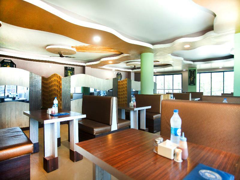 Oyo 343 Pop Life Hotel Banke Экстерьер фото