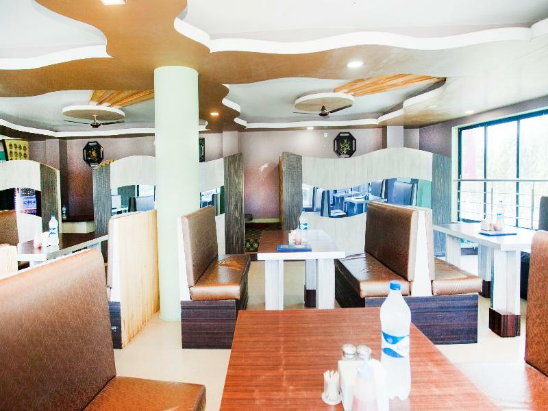 Oyo 343 Pop Life Hotel Banke Экстерьер фото